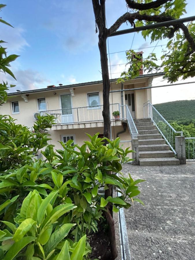 Lazarus Bigova Apartments Tivat Exterior photo